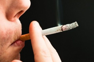 how does smoking affect the power